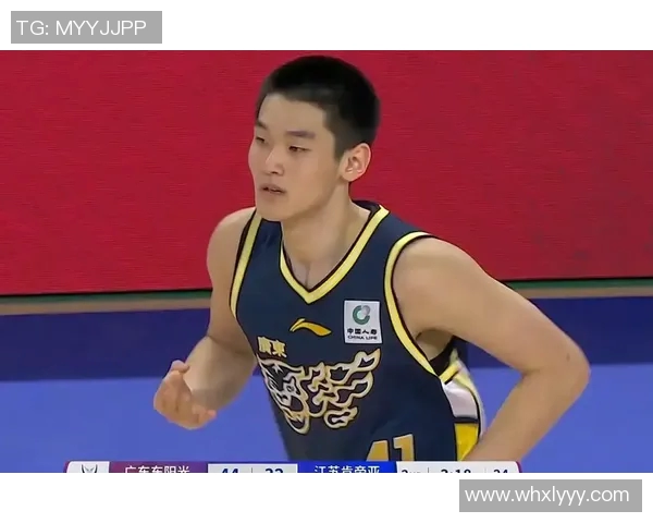 深圳篮球队战术变革引发热议如何提升球队竞争力与球员表现